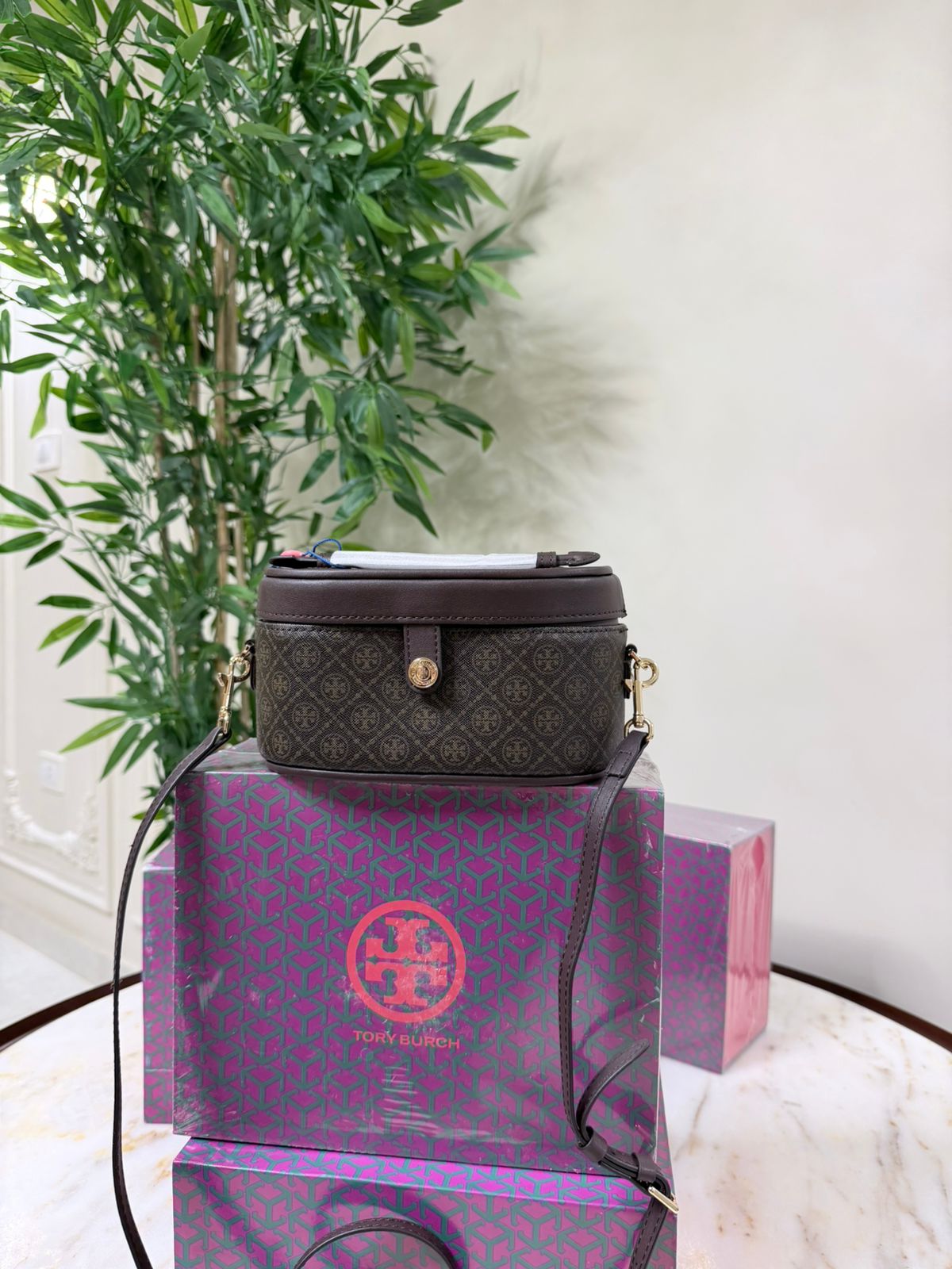 Tory Burch Vanity bag